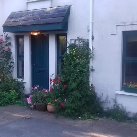 Bed and Breakfast Tranquil Water 3*