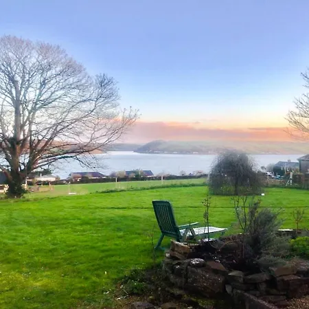 Tranquil Water Bed and Breakfast 3*