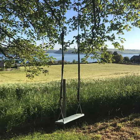 Tranquil Water Bed and Breakfast