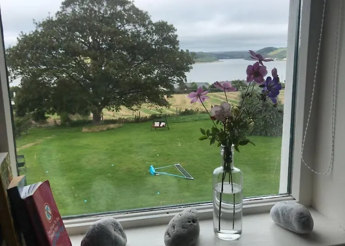 Tranquil Water 3* Midleton