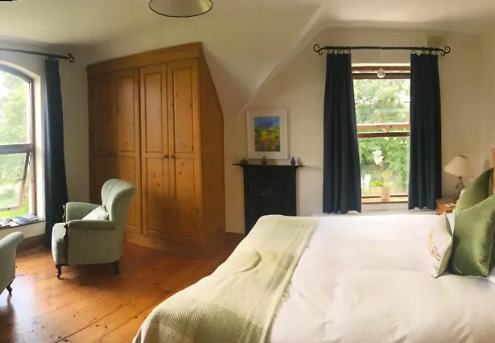 Tranquil Water Bed & Breakfast 3*