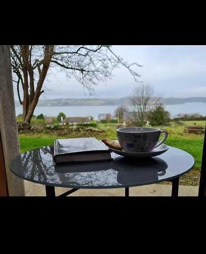 Bed & Breakfast Tranquil Water